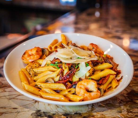 JTs Food and Cocktails | restaurant | 1901 Killebrew Dr, Bloomington, MN 55425, USA | 9528142910 OR +1 952-814-2910