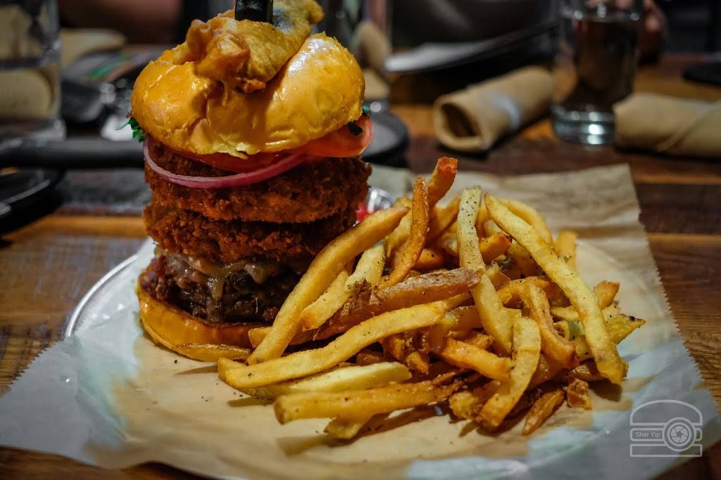 Bacon, Bourbon & Beer | restaurant | 368 Suncrest Towne Centre Drive, Morgantown, WV 26505, USA | 3043814847 OR +1 304-381-4847