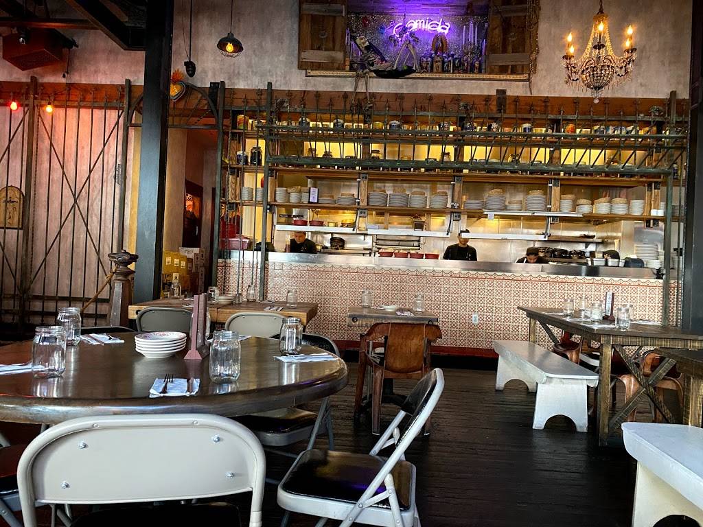 La Comida | restaurant | 100 S 6th St, Las Vegas, NV 89101, USA | 7024639900 OR +1 702-463-9900