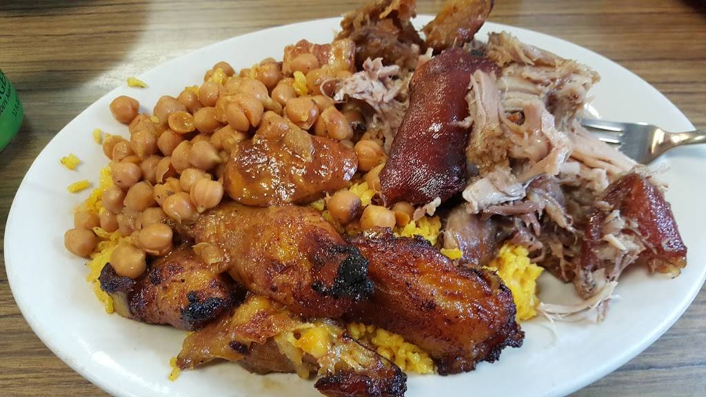 La Lechonera | restaurant | 5601 N Armenia Ave, Tampa, FL 33603, USA | 8138703504 OR +1 813-870-3504