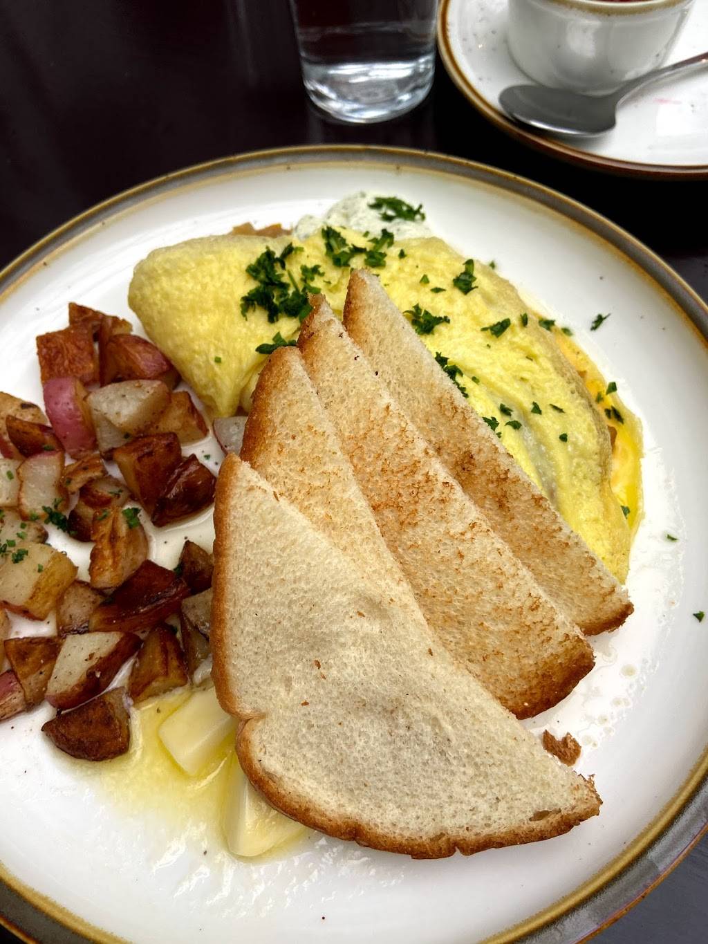 Olmstead | restaurant | 314 Broadway E, Seattle, WA 98102, USA | 2065574201 OR +1 206-557-4201