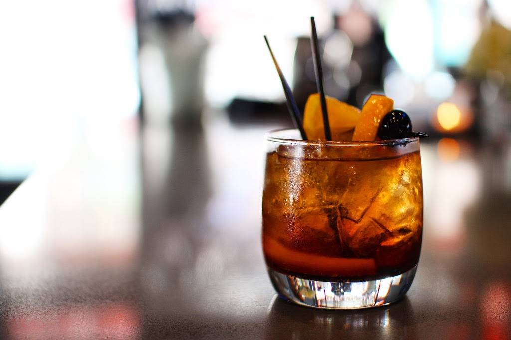 Soulshine Tavern & Kitchen | restaurant | 266 E Main St, New Albany, OH 43054, USA | 6144501298 OR +1 614-450-1298