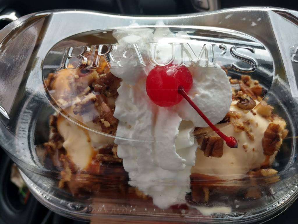 Braums Ice Cream & Burger Restaurant | restaurant | 317 N Gilcrease Museum Rd, Tulsa, OK 74127, USA | 9185855335 OR +1 918-585-5335