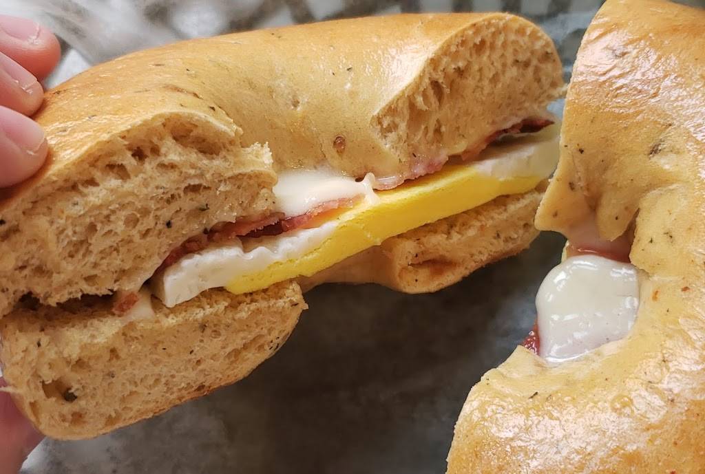 Cafe Ah-Roma | restaurant | 2230 Euclid Ave, Cleveland, OH 44115, USA | 2167718700 OR +1 216-771-8700