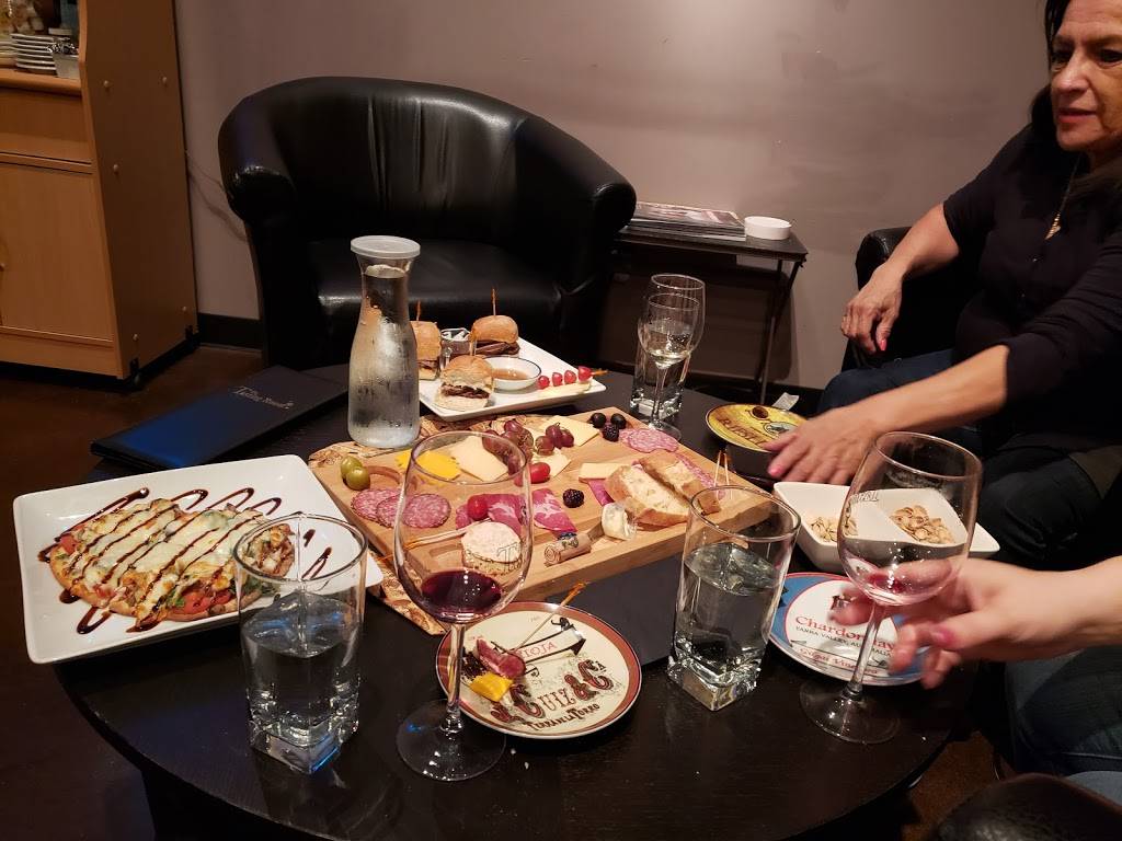 The Tasting Room | restaurant | 7775 N Palm Ave, Fresno, CA 93711, USA | 5594328584 OR +1 559-432-8584