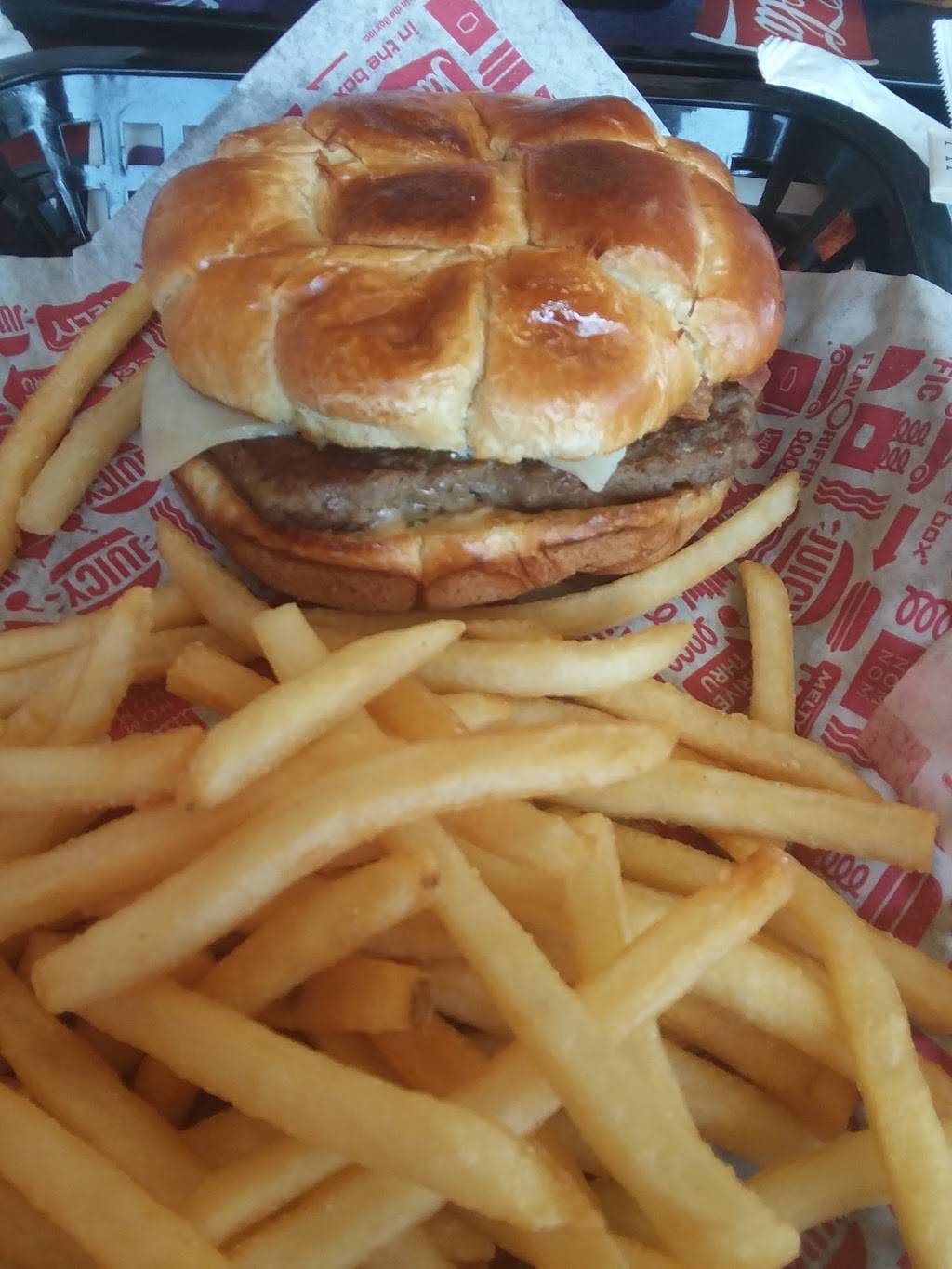 Jack in the Box | restaurant | 14555 Falling Creek Dr, Houston, TX 77014, USA | 2814446774 OR +1 281-444-6774