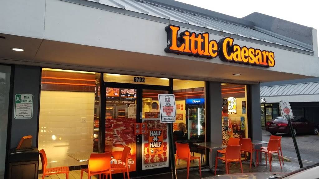 Little Caesars Pizza | meal delivery | 6792 Collins Ave, Miami Beach, FL 33141, USA | 3057638588 OR +1 305-763-8588