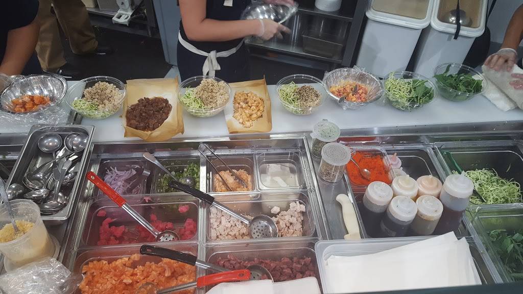 POKÉ + GO | restaurant | 2451 NE 186th St suite 4, Miami, FL 33180, USA | 3057053784 OR +1 305-705-3784