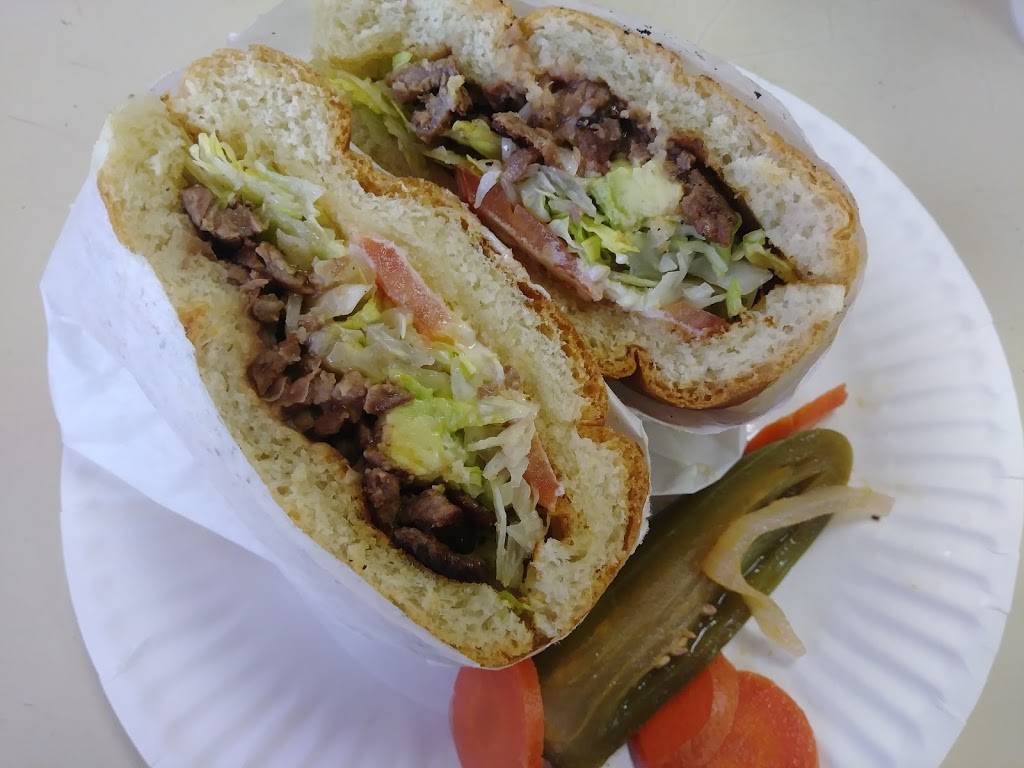 Mi Pueblito Mexican Restaurant | restaurant | 12824 Van Nuys Blvd, Pacoima, CA 91331, USA | 8188900300 OR +1 818-890-0300