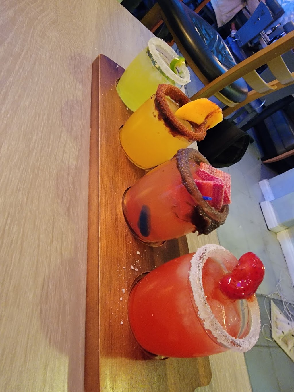 LOS CEBCHES EL CENTRO | restaurant | 1427 Adams Ave, El Centro, CA 92243, USA | 7609704844 OR +1 760-970-4844