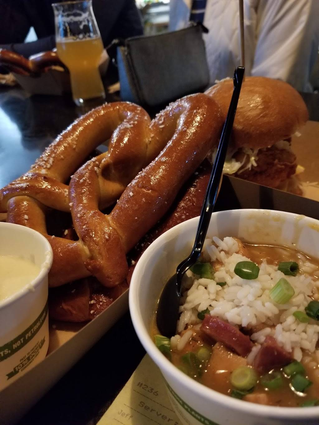 Sonder Brewing | restaurant | 8584 Duke Blvd, Mason, OH 45040, USA | 5137792739 OR +1 513-779-2739