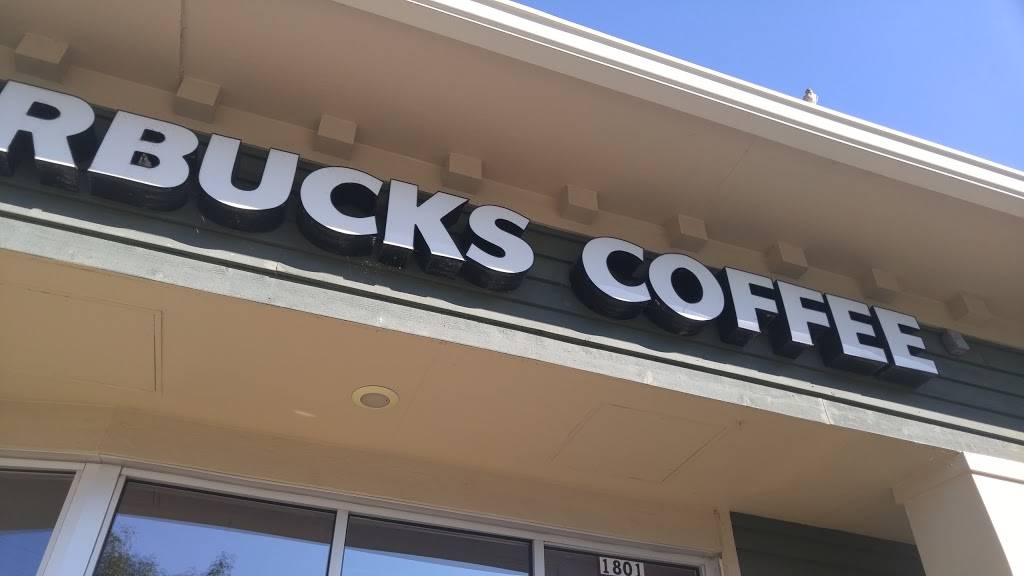 Starbucks | cafe | 1801 Willow Rd, Northfield, IL 60093, USA | 8474412047 OR +1 847-441-2047