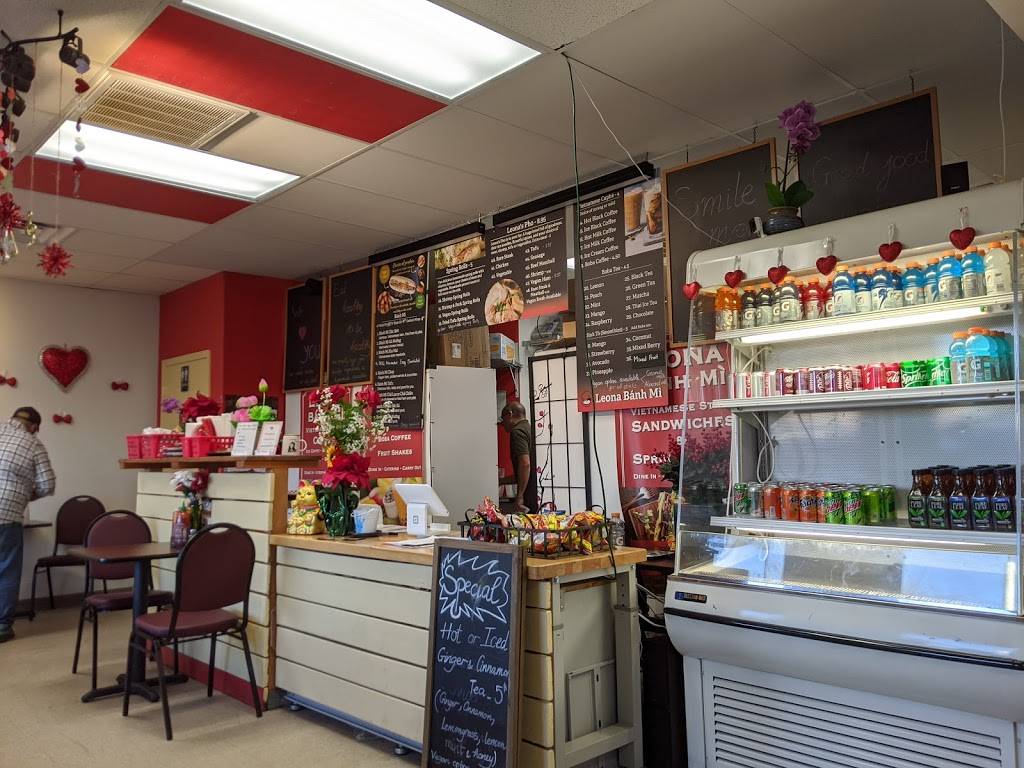 Leona (Leona Banh Mi) | restaurant | 3250 Coors Blvd NW suite H, Albuquerque, NM 87120, USA | 5053471913 OR +1 505-347-1913