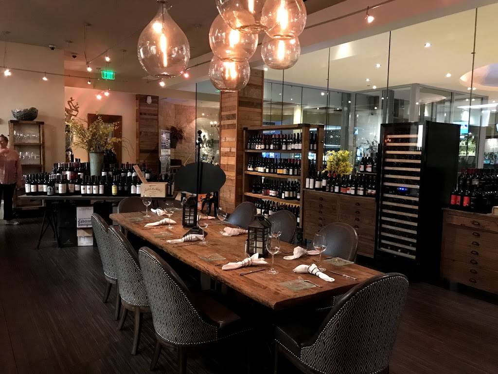 Vintana Wine + Dine | restaurant | 1205 Auto Park Way, Escondido, CA 92029, USA | 7607457777 OR +1 760-745-7777