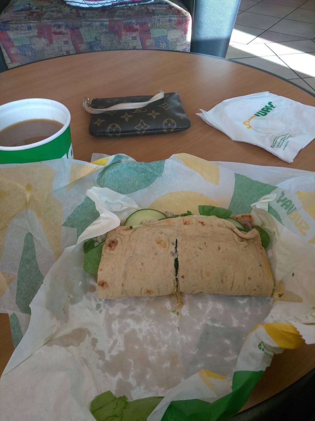 Subway Restaurants | restaurant | 2246 W Beverly Blvd, Montebello, CA 90640, USA | 3237251175 OR +1 323-725-1175