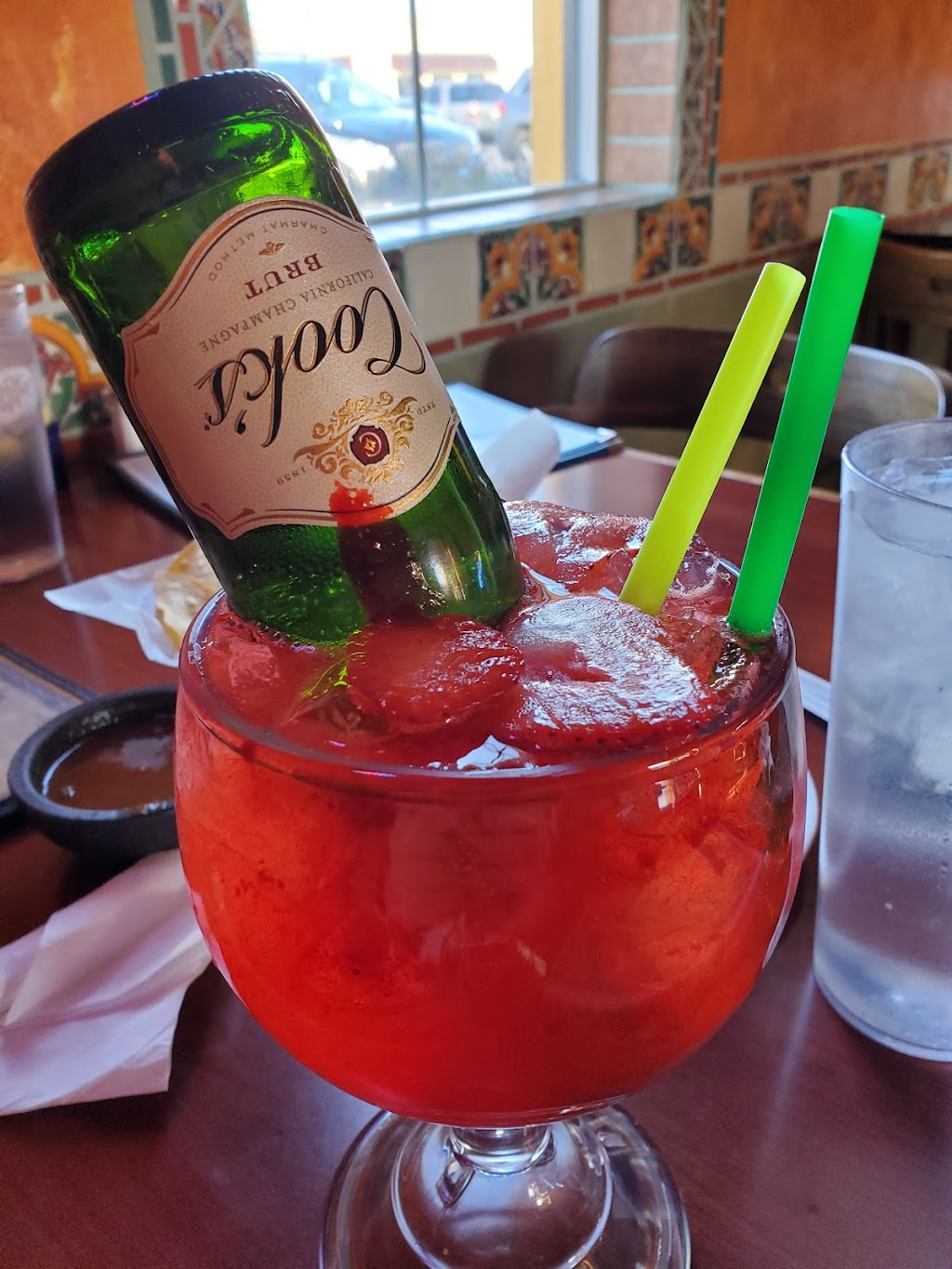 El Mariachi Loco Restaurante | restaurant | 9966 W State St, Star, ID 83669, USA | 2082869640 OR +1 208-286-9640