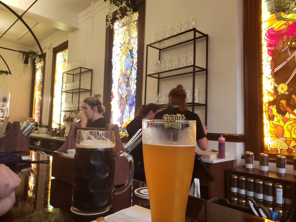 Gemüt Biergarten | restaurant | 734 Oak St, Columbus, OH 43205, USA | 6147251725 OR +1 614-725-1725