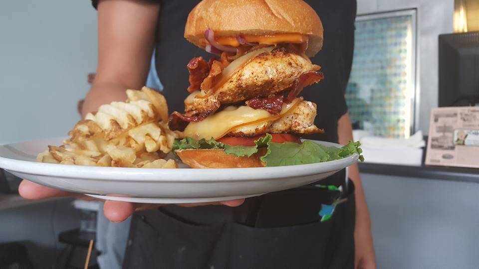 Sea Glass Cafe | restaurant | 1803 S Glenburnie Rd, New Bern, NC 28562, USA | 2526341808 OR +1 252-634-1808