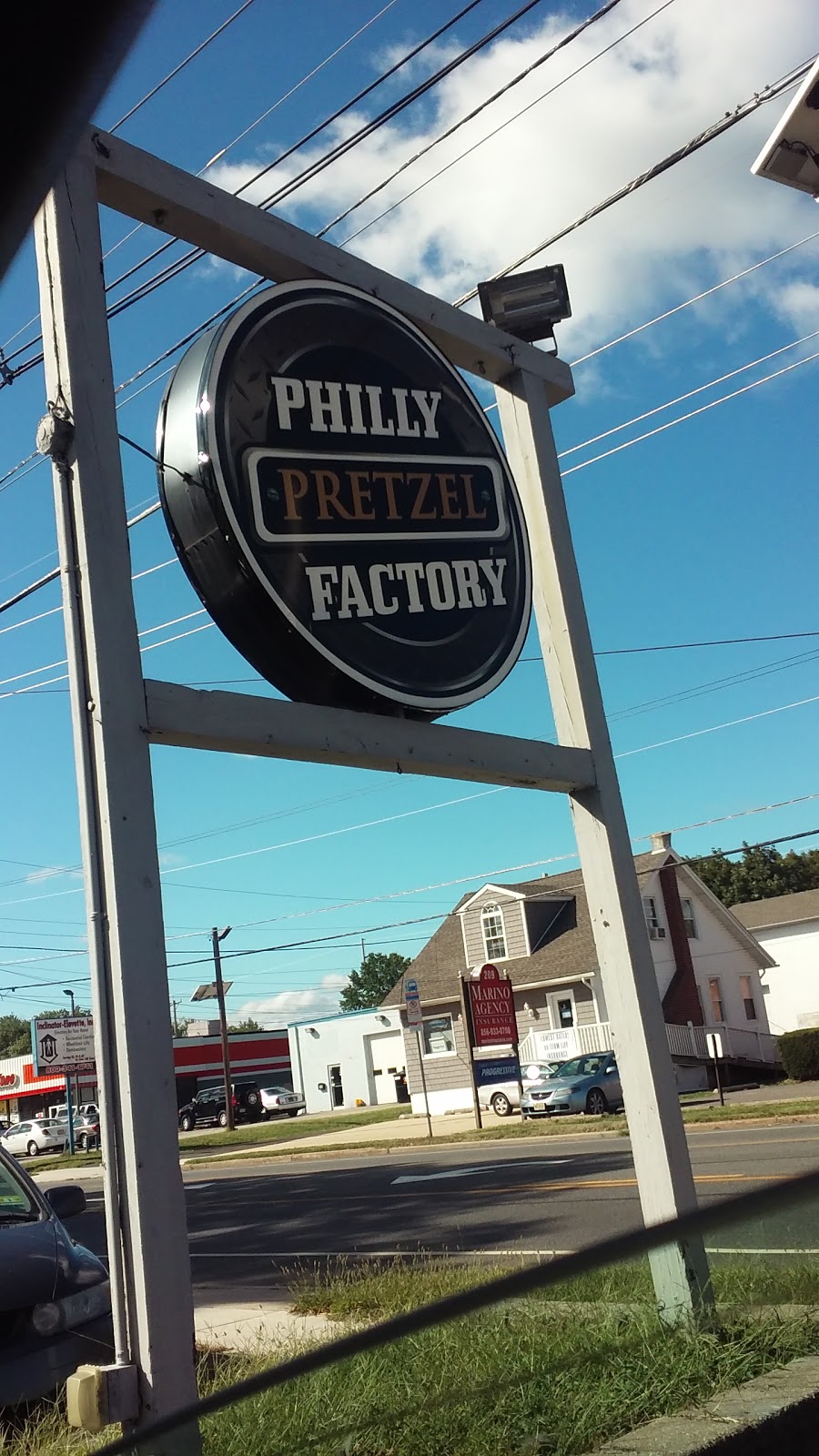 Philly Pretzel Factory | bakery | 301-307 S Black Horse Pike, Mt Ephraim, NJ 08059, USA | 8569311333 OR +1 856-931-1333