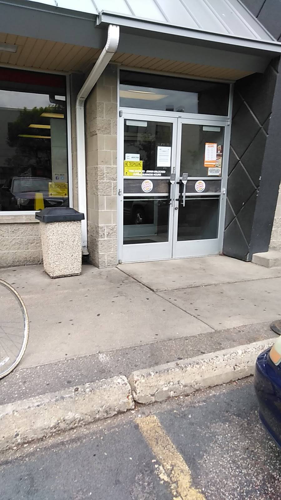 Burger King | restaurant | 818 W Broadway Ave, Minneapolis, MN 55411, USA | 6125887909 OR +1 612-588-7909