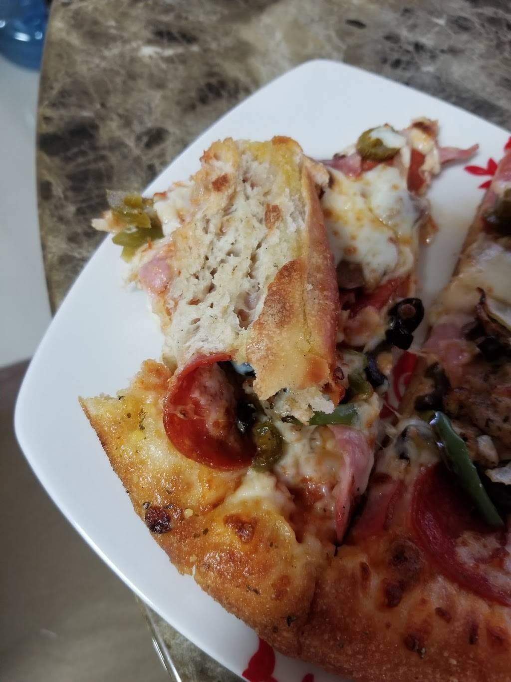 Dominos Pizza | meal delivery | 15166 Bellaire Blvd, Houston, TX 77083, USA | 2815685335 OR +1 281-568-5335