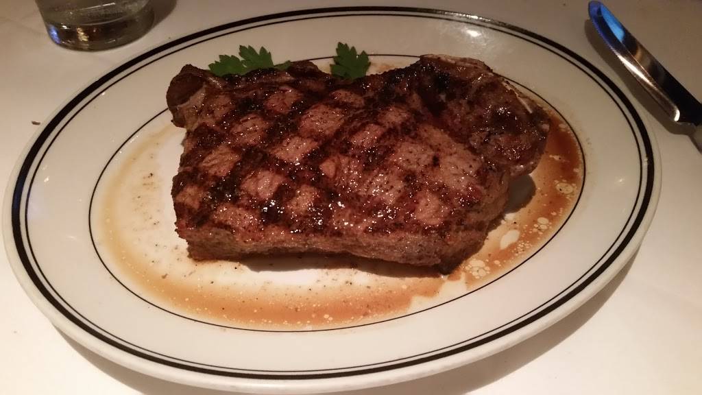 The Grill on the Alley | restaurant | 909 N Michigan Ave, Chicago, IL 60611, USA | 3122559009 OR +1 312-255-9009