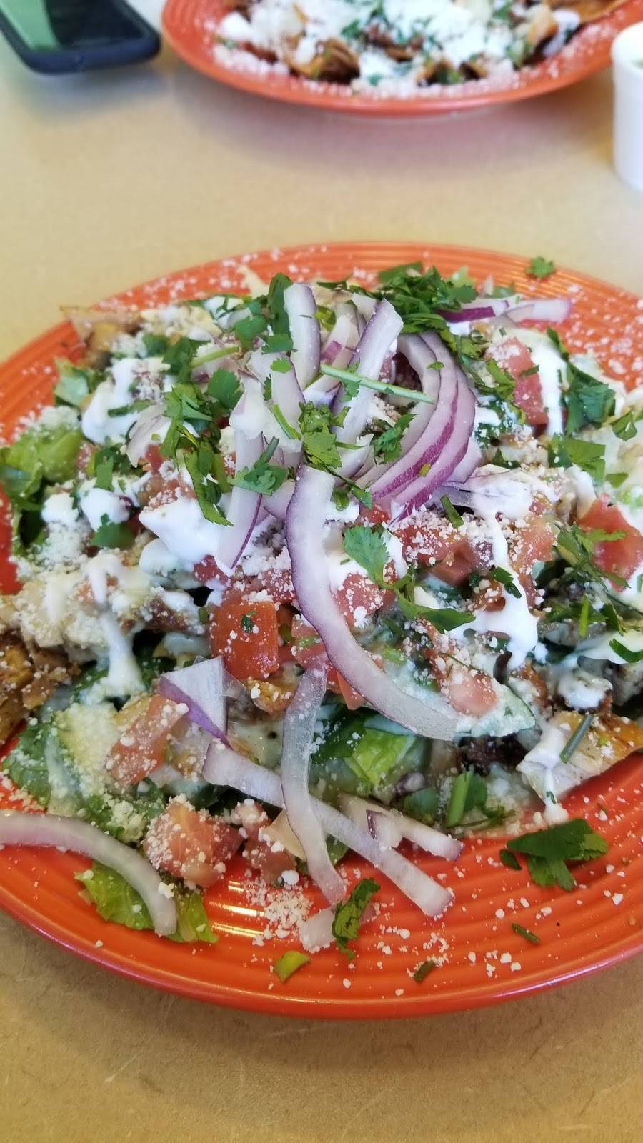 Los Chilaquiles Mexican Grill | restaurant | 20531 S Western Ave #4, Torrance, CA 90501, USA | 3107878016 OR +1 310-787-8016