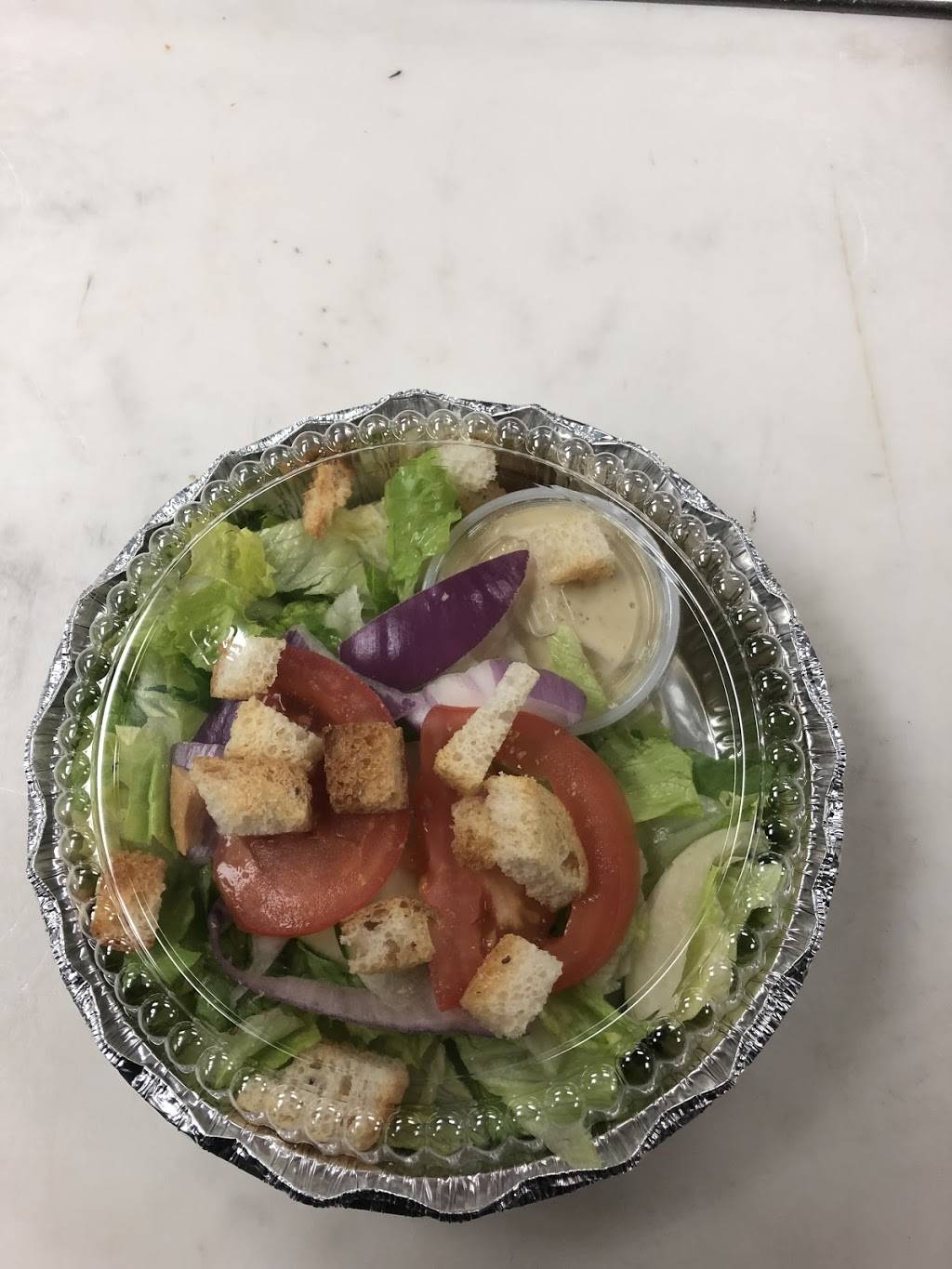 Masis Pizza & Catering | restaurant | 222 N Western Ave, Carpentersville, IL 60110, USA | 8474263700 OR +1 847-426-3700