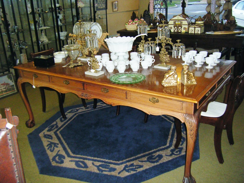 The Gift Horse Restaurant | restaurant | 209 W Laurel Ave, Foley, AL 36535, USA | 2519433663 OR +1 251-943-3663