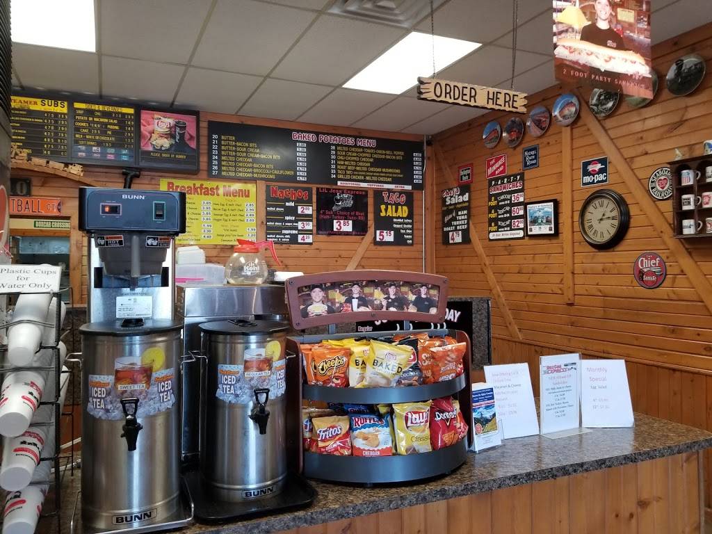 Liebers Boxcar Express | meal takeaway | 1974 N Henderson St, Galesburg, IL 61401, USA | 3093434626 OR +1 309-343-4626