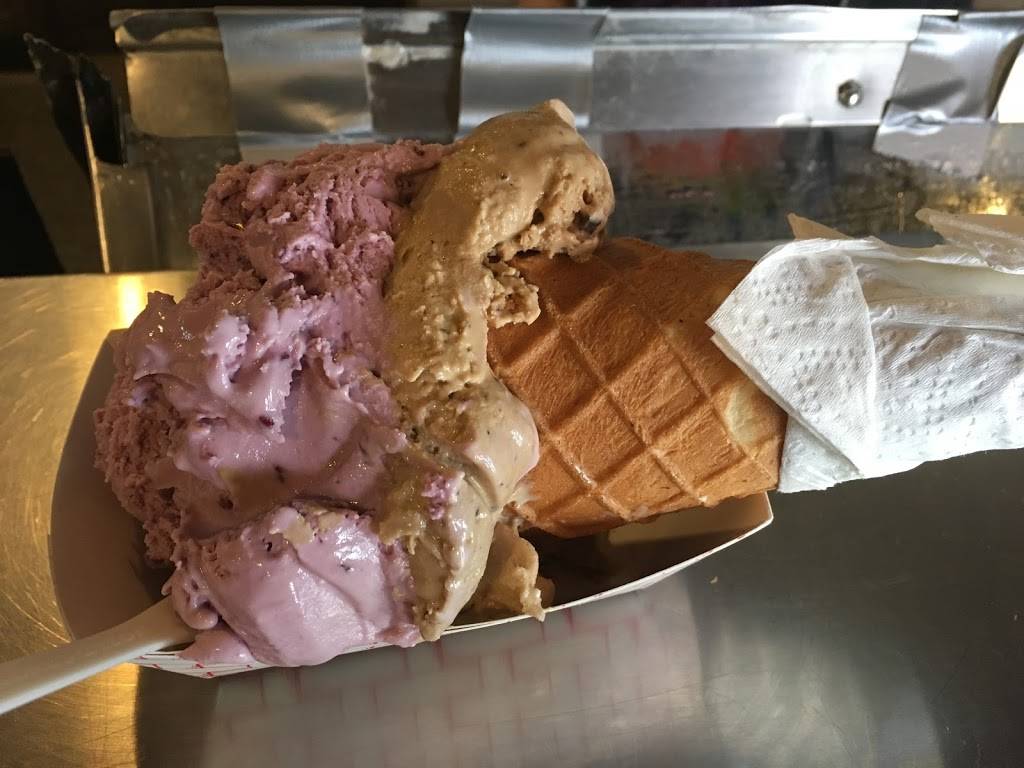 Snow Goose Produce Mt. Vernon | restaurant | 15302 Fir Island Rd, Mt Vernon, WA 98273, USA | 3604456908 OR +1 360-445-6908