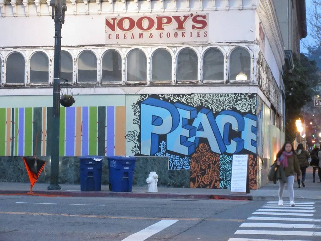 Red Tomato Pizza House | meal takeaway | 2017 University Ave, Berkeley, CA 94704, USA | 5108457980 OR +1 510-845-7980