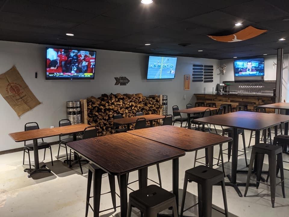 A Bit Twisted Brewpub | restaurant | 3095 S Peoria St Unit B, Aurora, CO 80014, USA | 7203504905 OR +1 720-350-4905