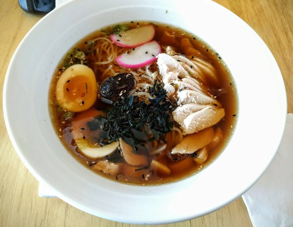 Sushi House | restaurant | 5041 W 117th St, Leawood, KS 66211, USA | 9136633333 OR +1 913-663-3333