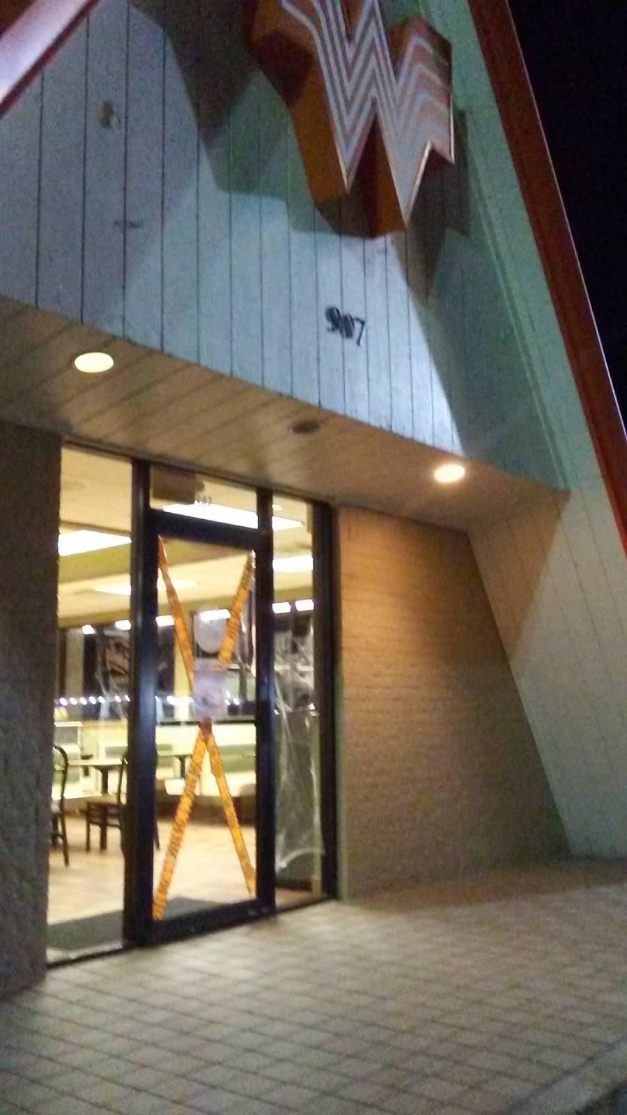 Whataburger | restaurant | 907 W Hwy 377 S, Granbury, TX 76048, USA | 8175790847 OR +1 817-579-0847