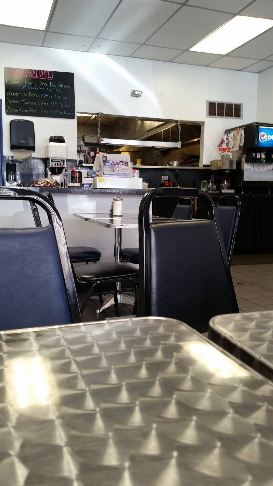 Barneys Family Diner | restaurant | 108 E Michigan Ave, Grass Lake, MI 49240, USA | 5175228897 OR +1 517-522-8897