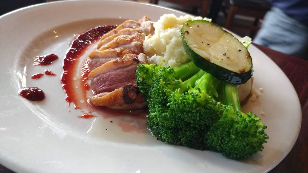 Hill City Grill | restaurant | 291 Main St, Oneonta, NY 13820, USA | 6073537220 OR +1 607-353-7220