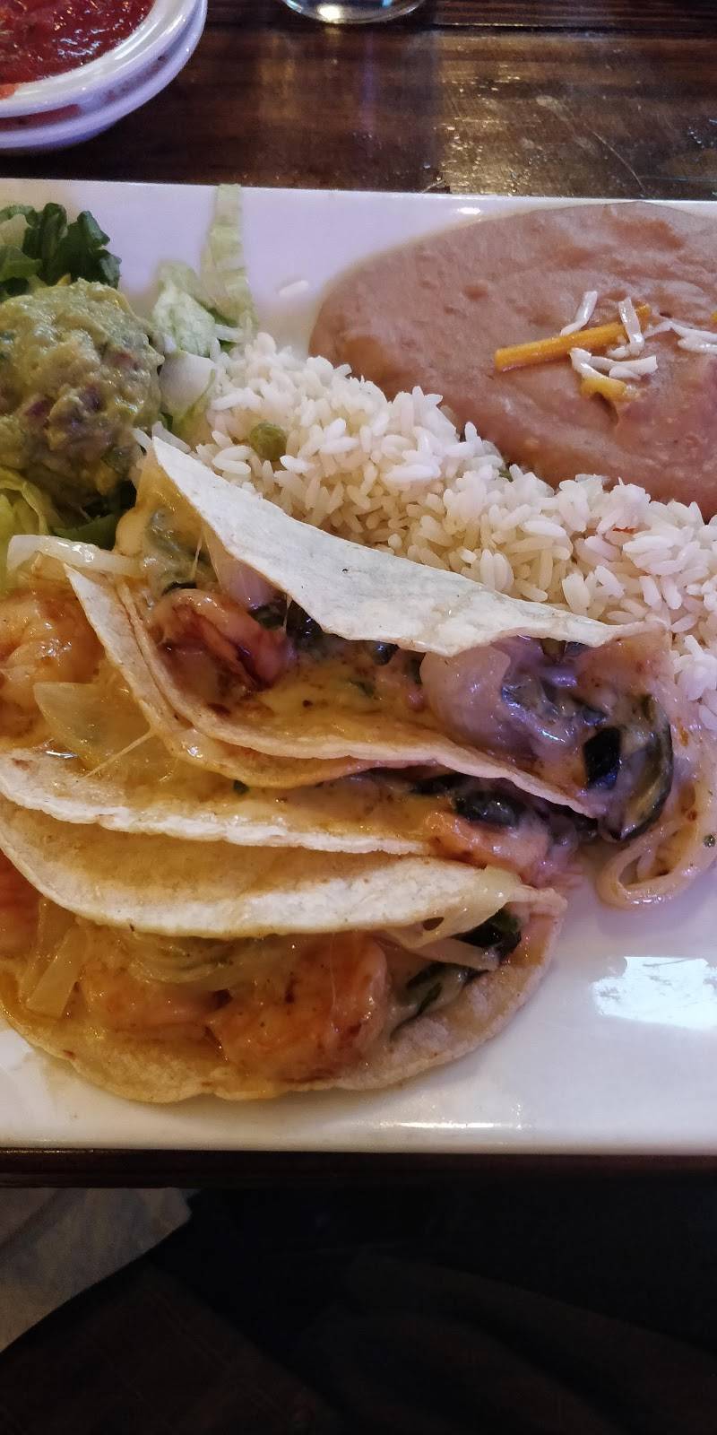 Saritas Grill & Cantina | restaurant | 18780 LA-22, Maurepas, LA 70449, USA | 2256989318 OR +1 225-698-9318
