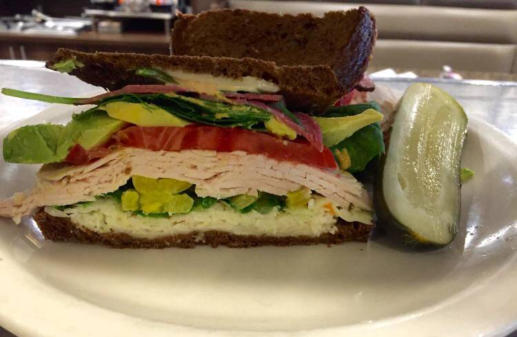 Embers Deli | restaurant | 3598 W Maple Rd, Bloomfield Hills, MI 48301, USA | 2486451033 OR +1 248-645-1033