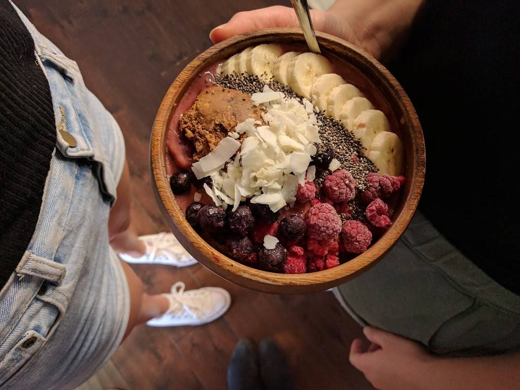 UpDog Smoothies & Juices | cafe | 107 Church St, Marietta, GA 30060, USA | 4049817522 OR +1 404-981-7522