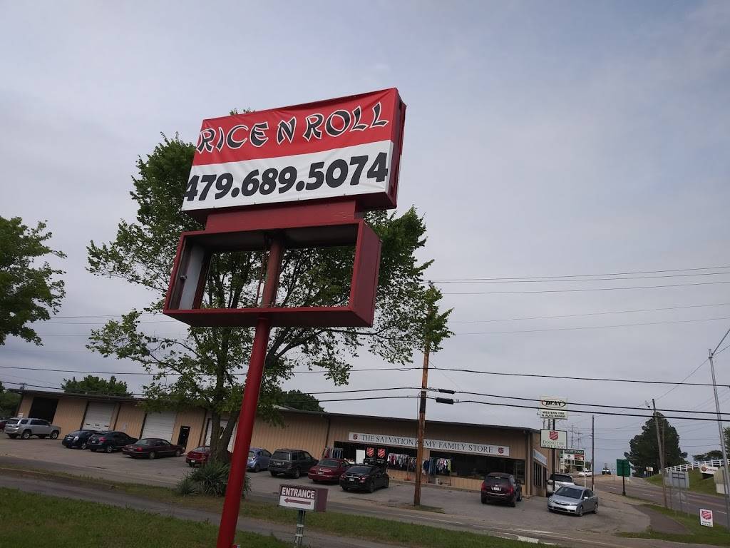 Rice N Roll | restaurant | 1923 Main St, Van Buren, AR 72956, USA | 4796895074 OR +1 479-689-5074