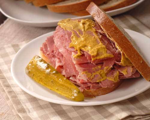 Gottliebs Restaurant | restaurant | 6240, 352 Roebling St, Brooklyn, NY 11211, USA | 7183846612 OR +1 718-384-6612