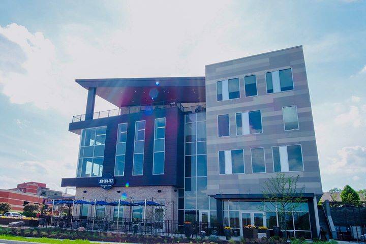 Bru Burger Bar - Noblesville | restaurant | 350 Westfield Rd ste 100, Noblesville, IN 46060, USA | 3177642510 OR +1 317-764-2510