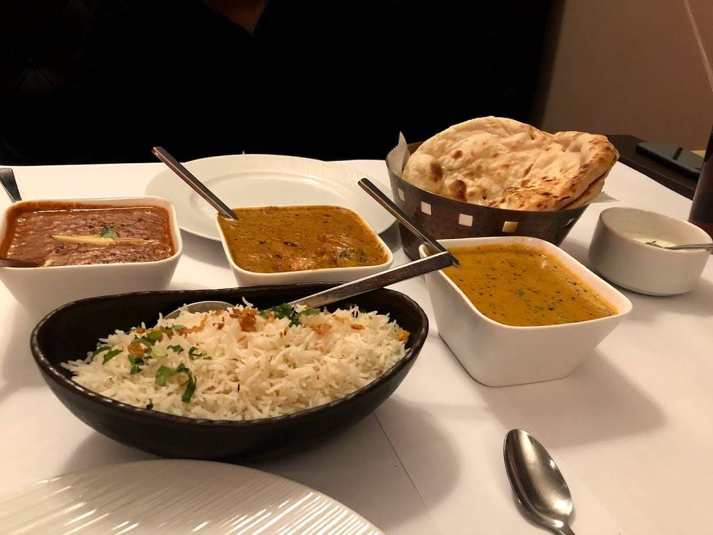 5 Tara Authentic Indian Cuisine | restaurant | 1600 Village Market Blvd SE Suite Number 132, Leesburg, VA 20175, USA | 5712939366 OR +1 571-293-9366