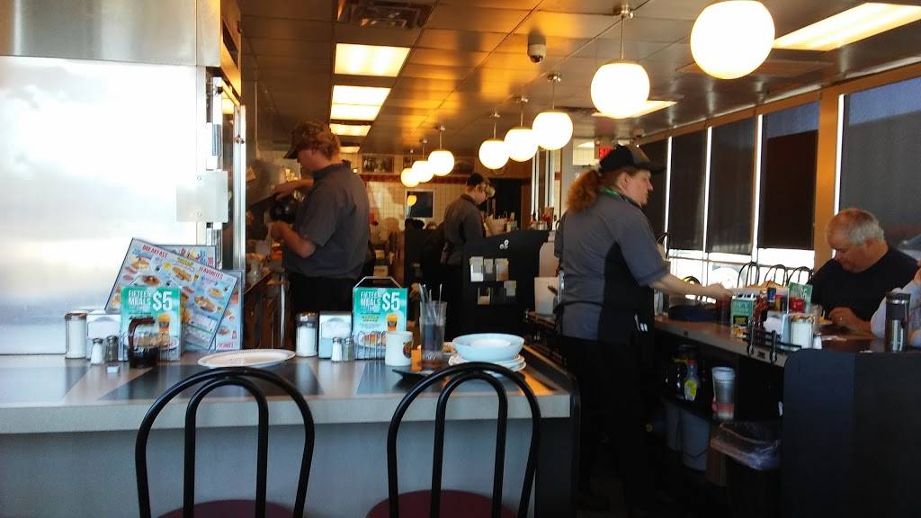 Waffle House | restaurant | 5060 Hwy 70 W, Morehead City, NC 28557, USA | 2522401980 OR +1 252-240-1980