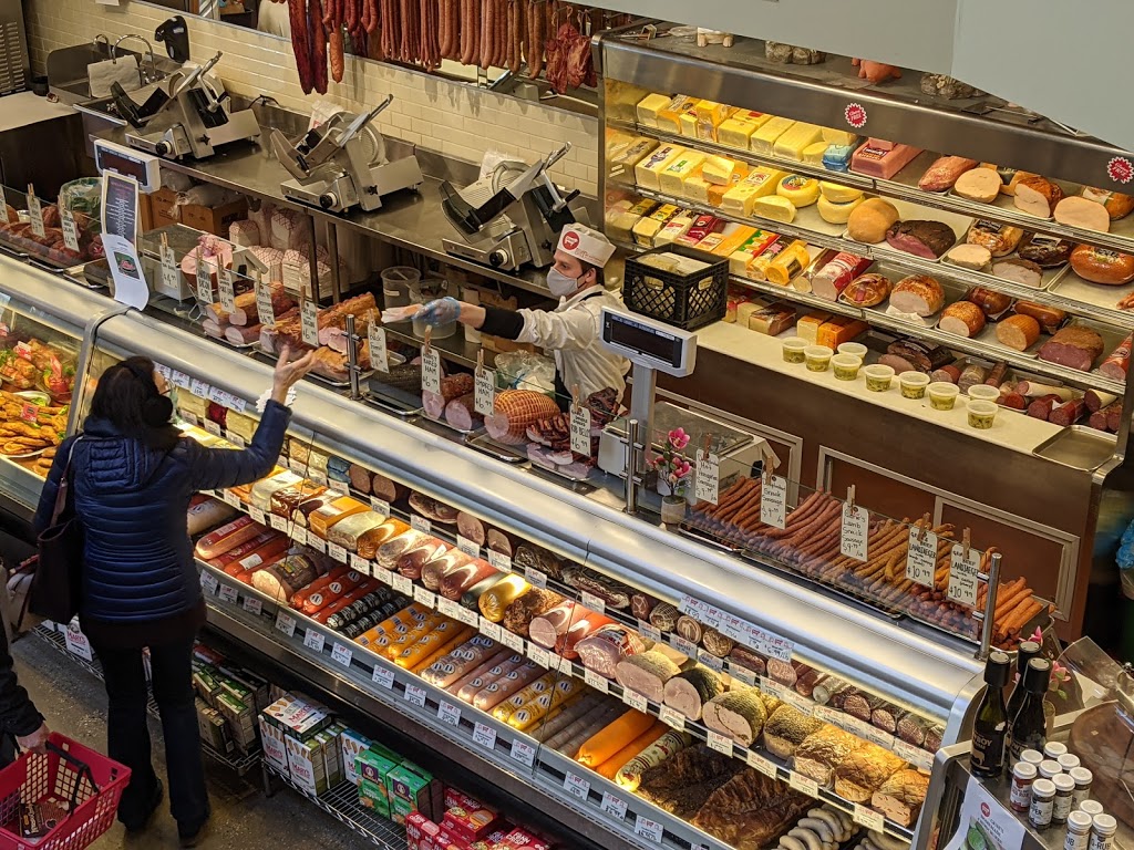 Genes Sausage Shop and Delicatessen | restaurant | 4750 N Lincoln Ave, Chicago, IL 60625, USA | 7737287243 OR +1 773-728-7243