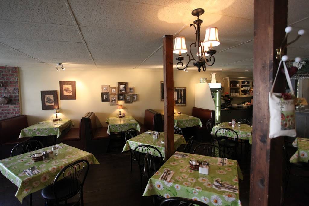 Restaurant du Vieux-Lévis | restaurant | 40 Avenue Bégin, Lévis, QC G6V 4C1, Canada | 4188380878 OR +1 418-838-0878