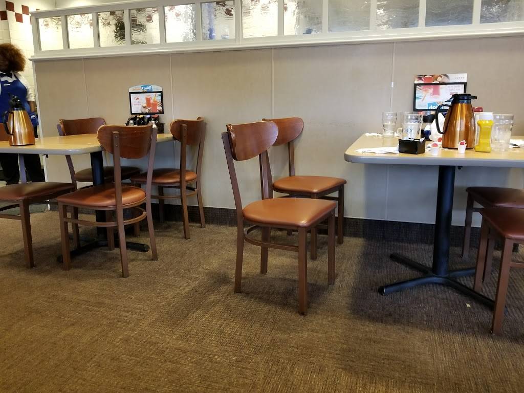 IHOP | bakery | 1210 N Main St, Suffolk, VA 23434, USA | 7579234201 OR +1 757-923-4201