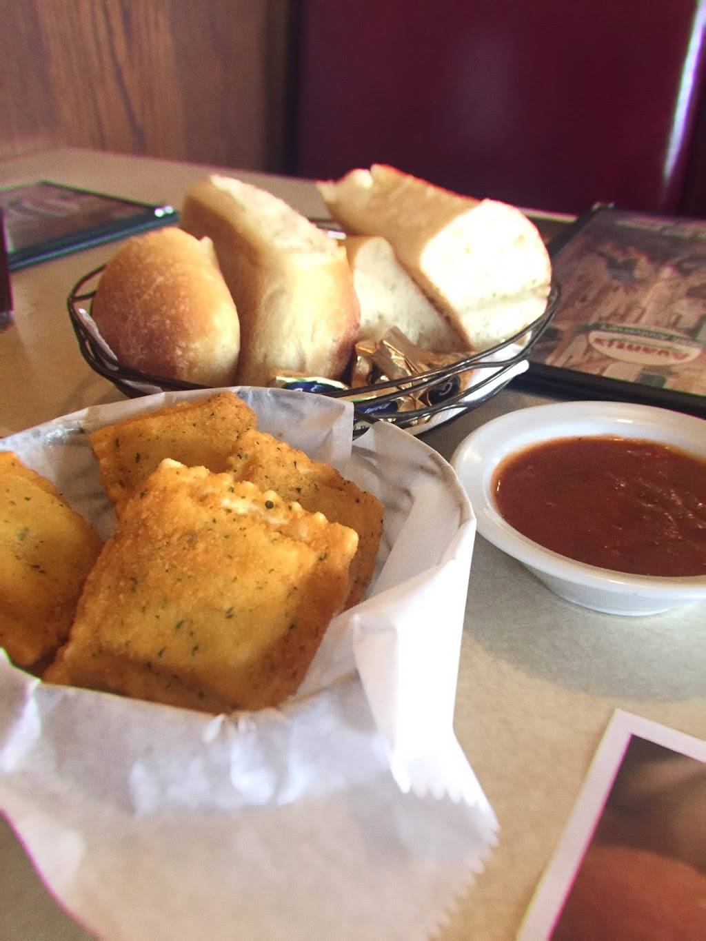 Avantis Ristorante | restaurant | 3610 Kelly Ave, Pekin, IL 61554, USA | 3093463400 OR +1 309-346-3400