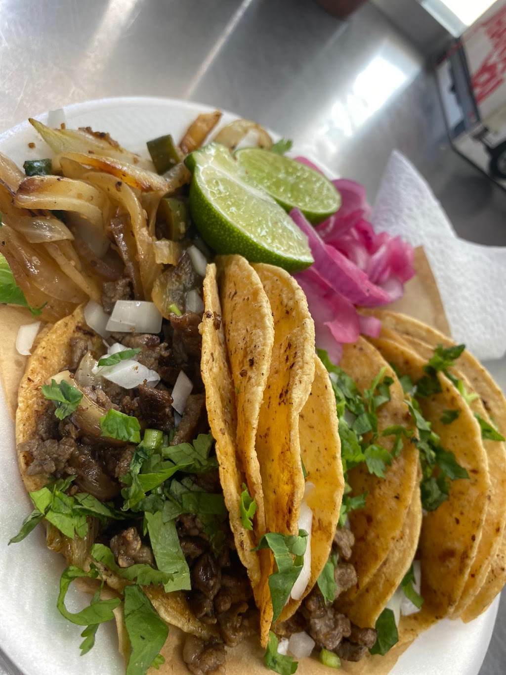 Taqueria Guadalupana | restaurant | 802 Edgebrook Dr, Houston, TX 77034, USA | 8329354694 OR +1 832-935-4694